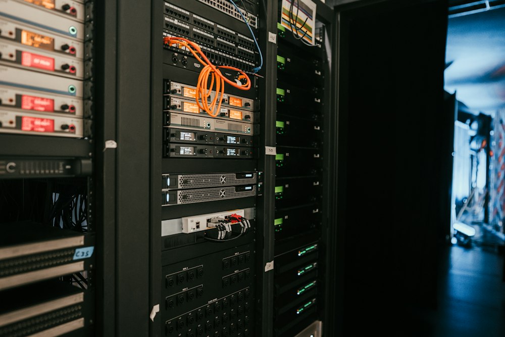 Serverrackhardware op locatie